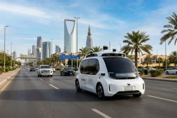 المركبات ذاتية القيادة في الرياض: Uber و WeRide توسعان الخدمة 2026