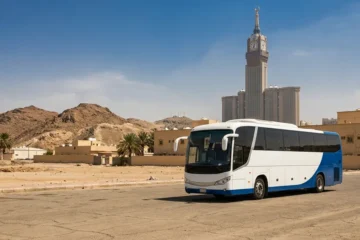 اشتراطات حافلات مكة 2026: 12 شرطاً و16 تقنية ذكية
